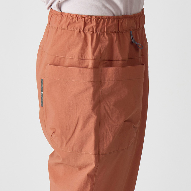 AXESQUIN ELEMENTS アクシーズクインエレメンツ ソフトシェルの