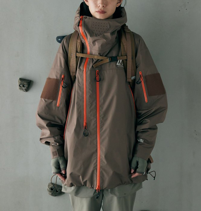 CMF OUTDOOR GARMENT　「PUFF CREW DOWN」