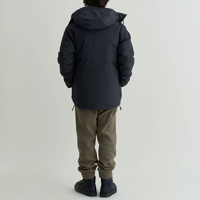 NANGA ナンガ ヒノックダウンジャケット(M チャコール): SUNDAY