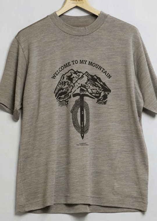 Mountain Research A.M.G. Tee